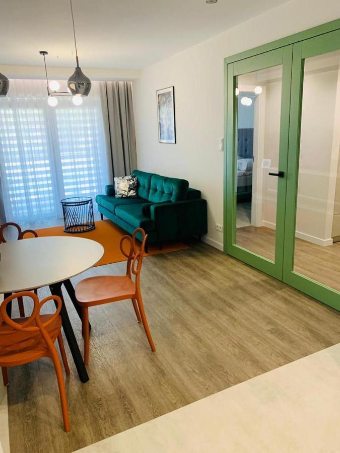 Apartament Moniuszko Z Parkingiem Podziemnym 乔左维尔考普尔斯基 外观 照片