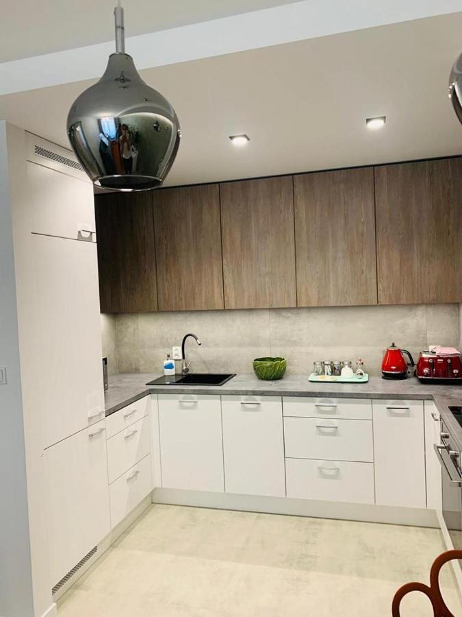 Apartament Moniuszko Z Parkingiem Podziemnym 乔左维尔考普尔斯基 外观 照片